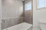1839 Stratford Lane - Photo 37