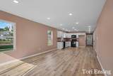 725 Burgess Street - Photo 8