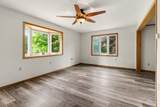 1061 Fountain Road - Photo 15