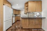 585 Huizenga Avenue - Photo 2