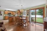 943 Grandridge Court - Photo 8