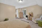 637 Leonard Street - Photo 13