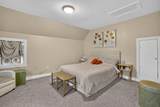 637 Leonard Street - Photo 15