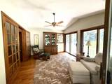 4729 Kenowa Avenue - Photo 15