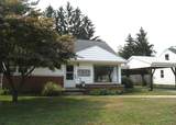 1049 Summit Avenue - Photo 1