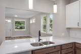 411 Fuller Avenue - Photo 7