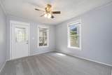 448 Spencer Street - Photo 10