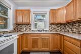 448 Spencer Street - Photo 12