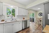 1576 Hendrick Road - Photo 11