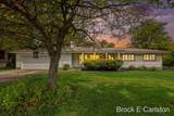 1576 Hendrick Road - Photo 3