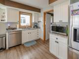 1821 Lakeview Drive - Photo 12