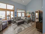 1821 Lakeview Drive - Photo 4