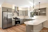 1032 Arlington Avenue - Photo 12
