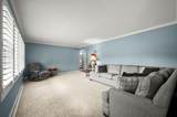 2987 Windsor Drive - Photo 9