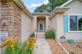 906 Essex Park Drive - Photo 3