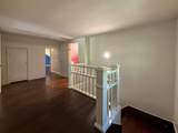 2661 Empire Avenue - Photo 14