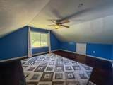 2661 Empire Avenue - Photo 17