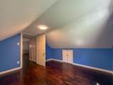 2661 Empire Avenue - Photo 19