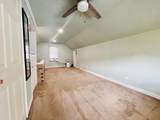2009 Buckingham Avenue - Photo 10
