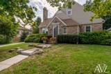 315 Bristol Avenue - Photo 2