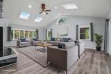 558 Clarkston - Photo 5