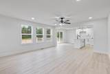 2024 Green Acres Drive - Photo 8