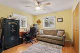 9559 H J Avenue - Photo 13