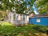 427 Den Adel Court - Photo 15