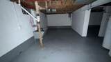 7701 Vaughan Street - Photo 11