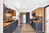 13393 Cypress Avenue - Photo 11