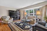 2410 Rossiter Place - Photo 10