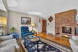 2410 Rossiter Place - Photo 11