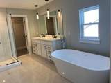 552 Falcon Drive - Photo 18