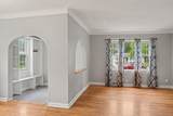 1528 Hamelink Drive - Photo 2