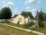 1373 Wells Street - Photo 2