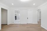 6803 Grandville Avenue - Photo 18