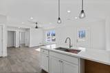 835 W Avenue - Photo 3