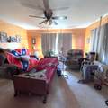 407 Barry Street - Photo 9
