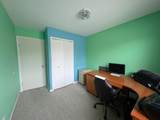 16318 Wellington Avenue - Photo 12
