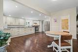 203 Roseneath Avenue - Photo 18