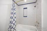 2124 Rosewood Street - Photo 15
