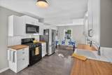 1995 Midvale Avenue - Photo 64