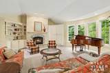 7685 Wood Violet Court - Photo 8
