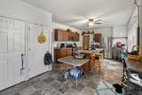 939 Maple Avenue - Photo 14