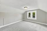812 Graceland Street - Photo 24