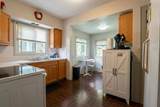 907 Burton Street - Photo 4