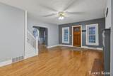 826 Phoenix Street - Photo 4