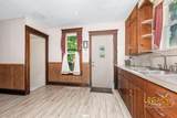 2928 Baker Street - Photo 10