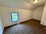 824 Cross Street - Photo 22
