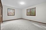 1447 Oak Terrace - Photo 31